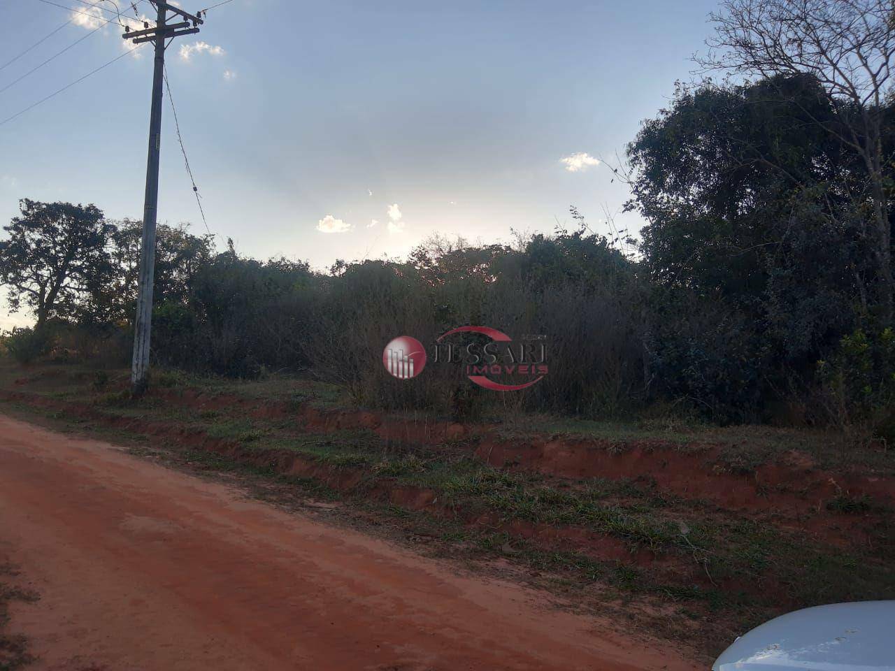 Sítio à venda com 3 quartos, 180m² - Foto 15