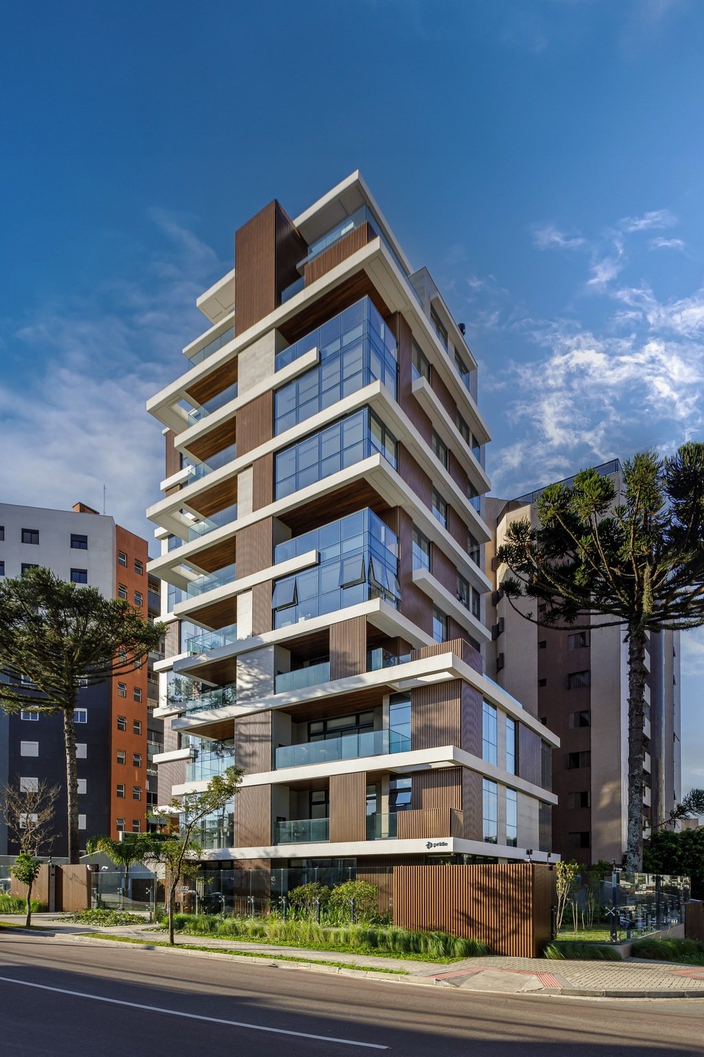 Apartamento à venda com 2 quartos, 124m² - Foto 1