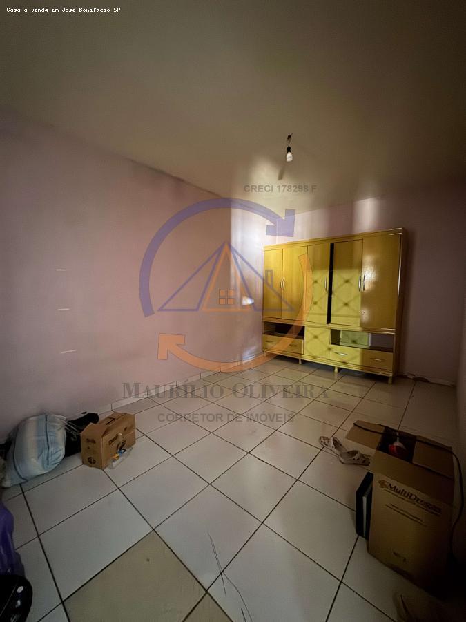 Casa à venda com 2 quartos, 219m² - Foto 11
