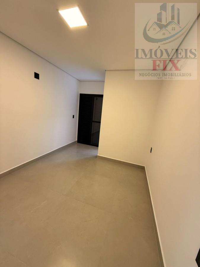Casa à venda com 3 quartos, 125m² - Foto 7