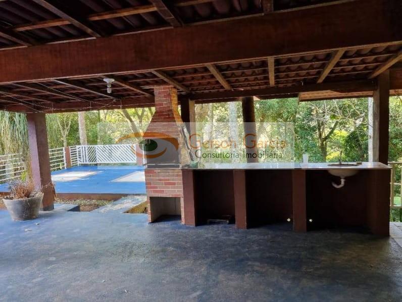 Casa de Condomínio para alugar com 2 quartos, 250m² - Foto 5