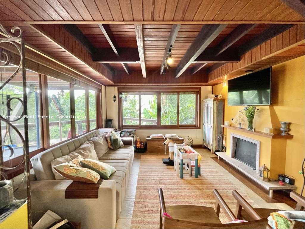Casa de Condomínio à venda com 3 quartos, 1323m² - Foto 15