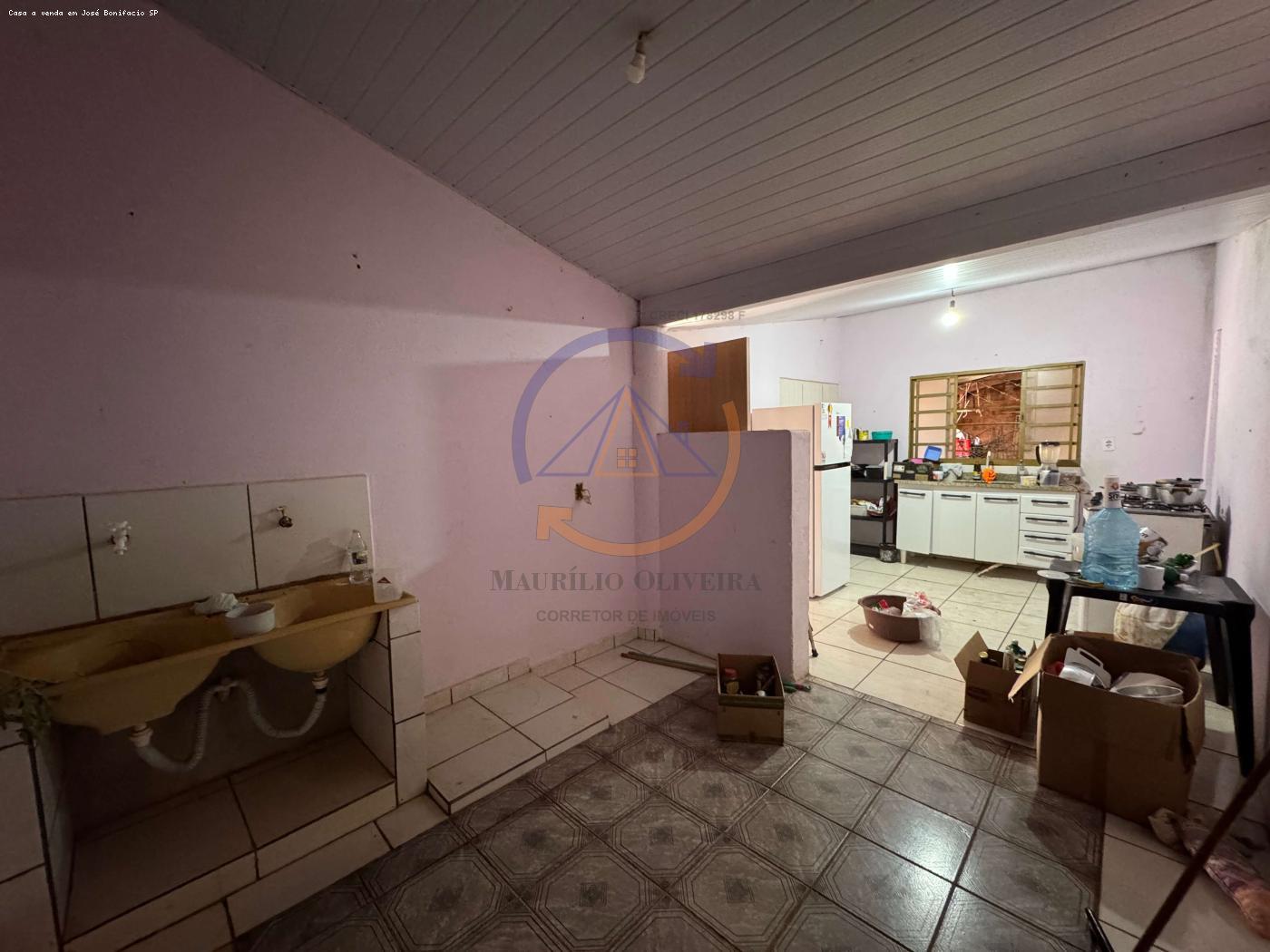 Casa à venda com 2 quartos, 219m² - Foto 10
