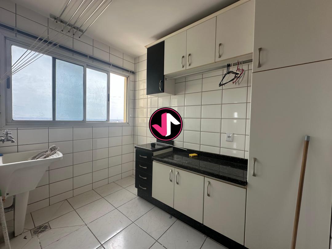 Apartamento à venda com 3 quartos, 155m² - Foto 11