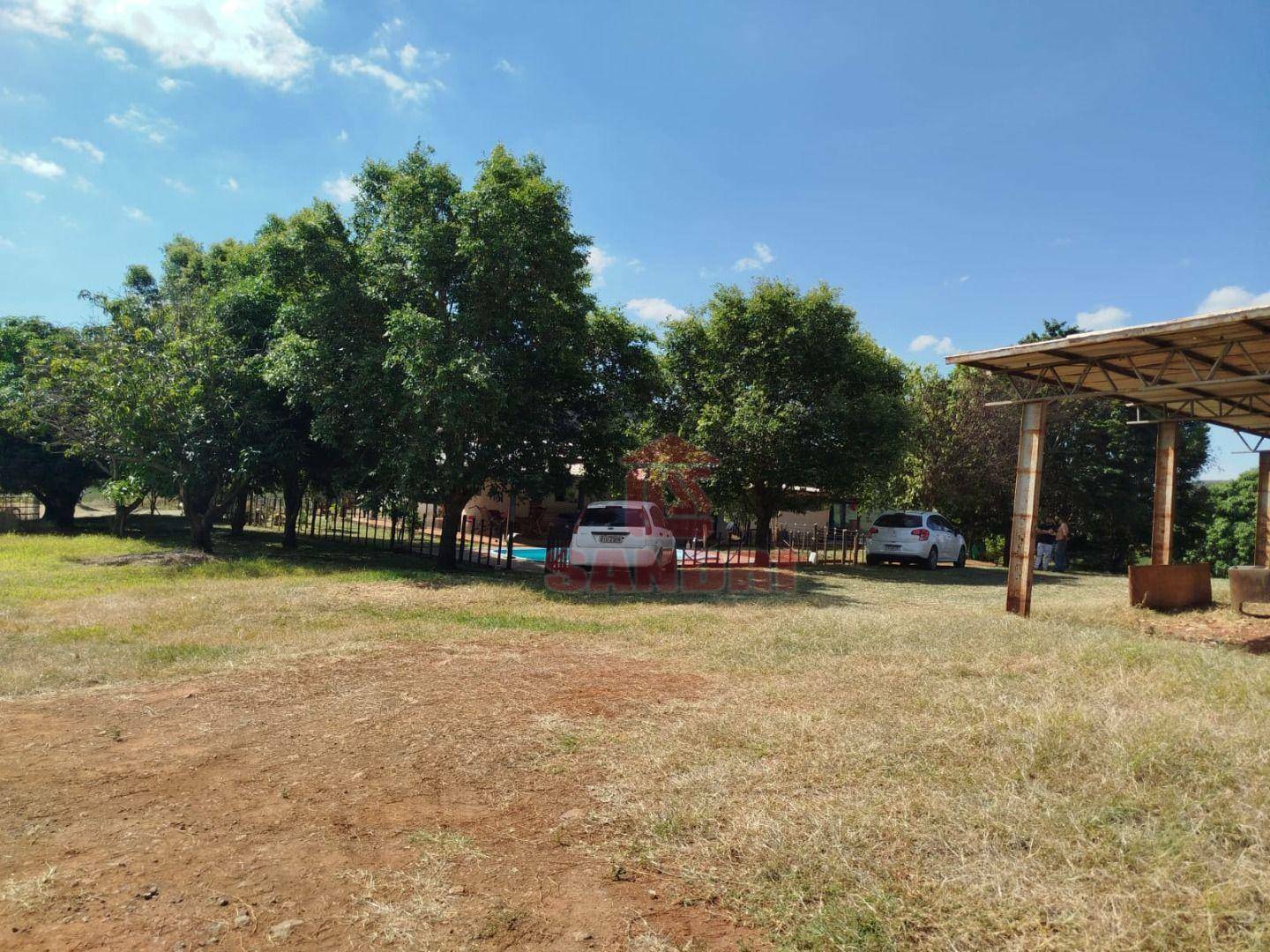 Sítio à venda com 3 quartos, 660m² - Foto 13