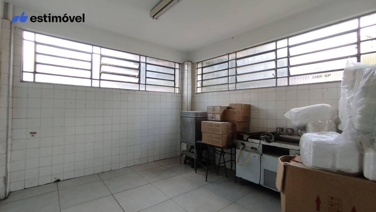 Casa à venda e aluguel, 748m² - Foto 13