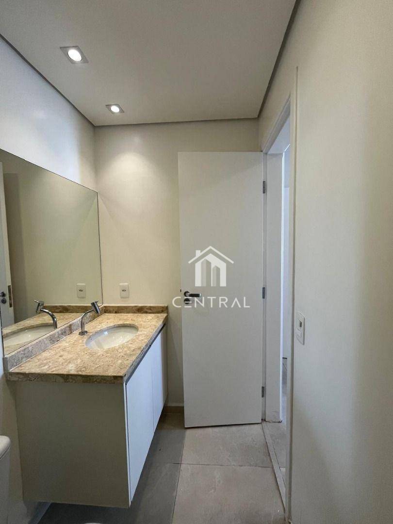 Apartamento para alugar com 3 quartos, 83m² - Foto 11
