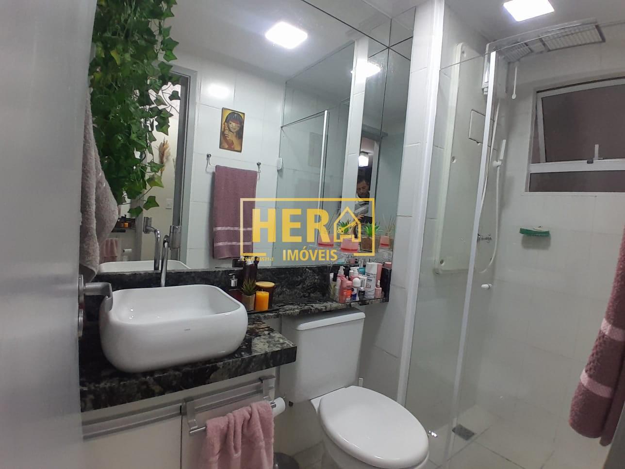 Apartamento à venda com 2 quartos, 61m² - Foto 16
