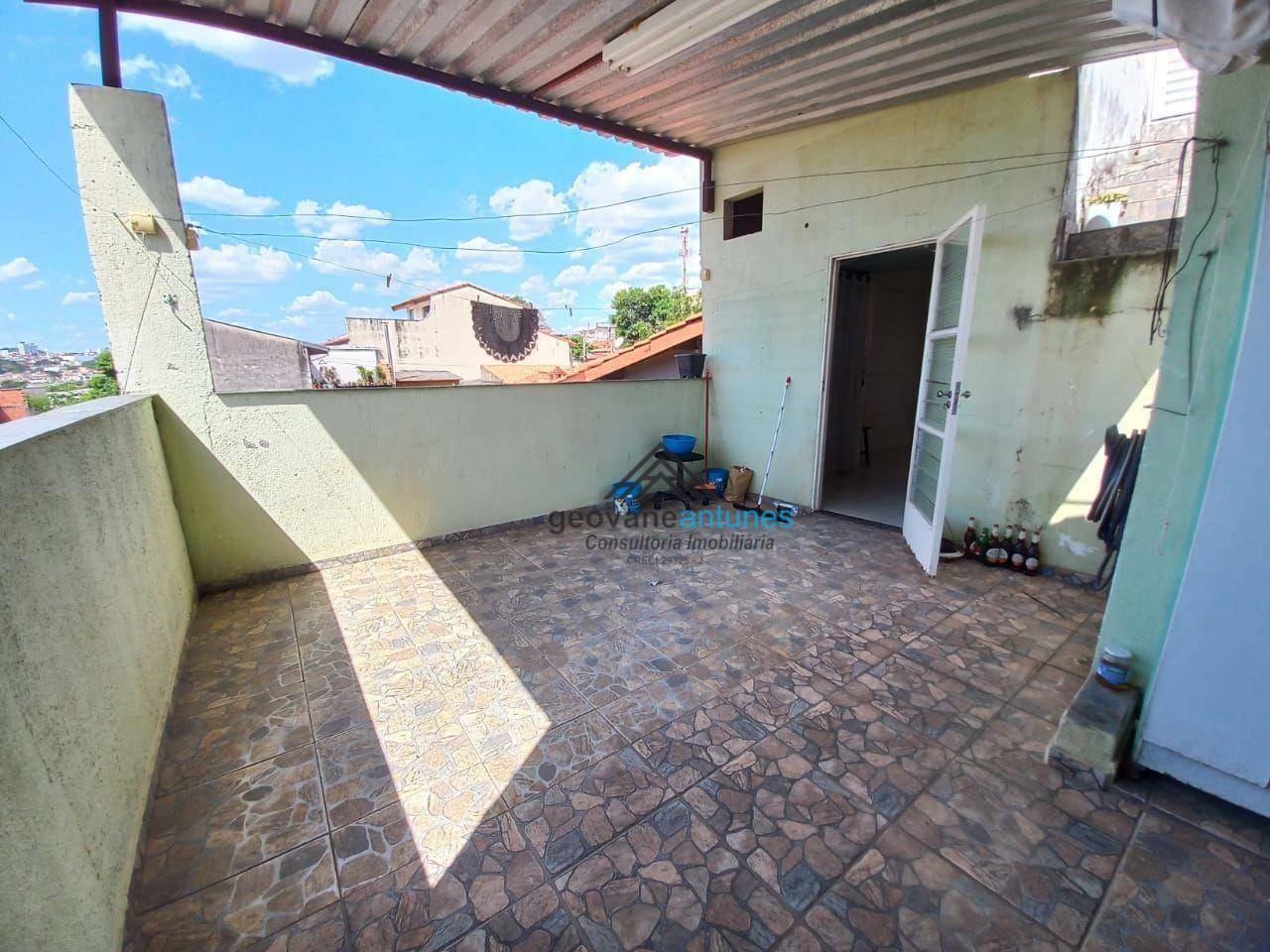 Sobrado para alugar com 4 quartos, 200m² - Foto 11