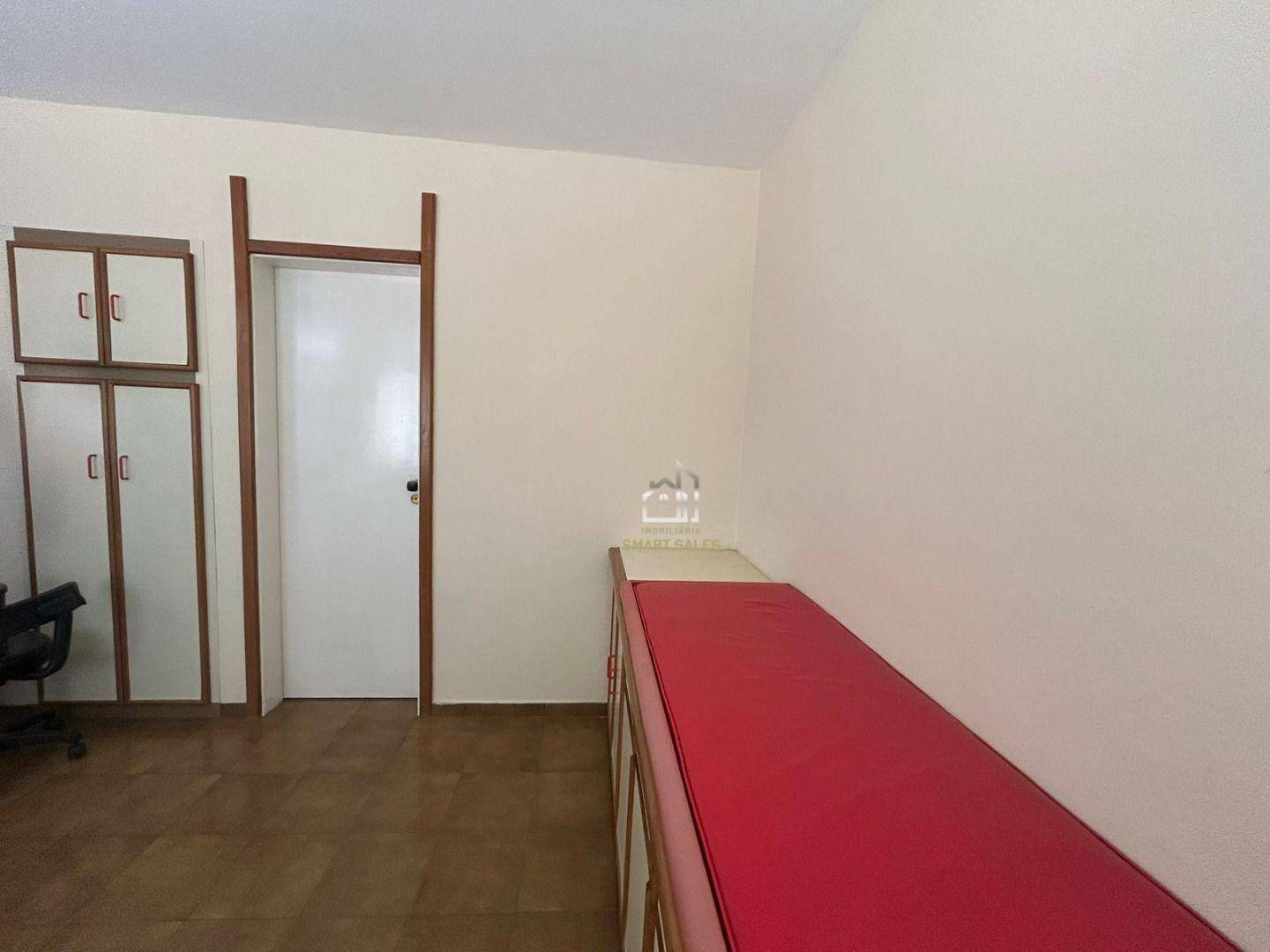 Apartamento para alugar com 1 quarto, 46m² - Foto 12
