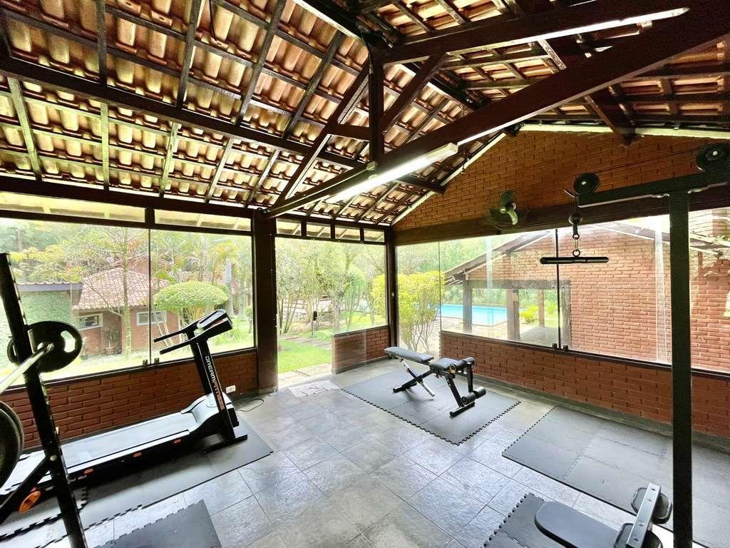 Casa à venda com 4 quartos, 428m² - Foto 9