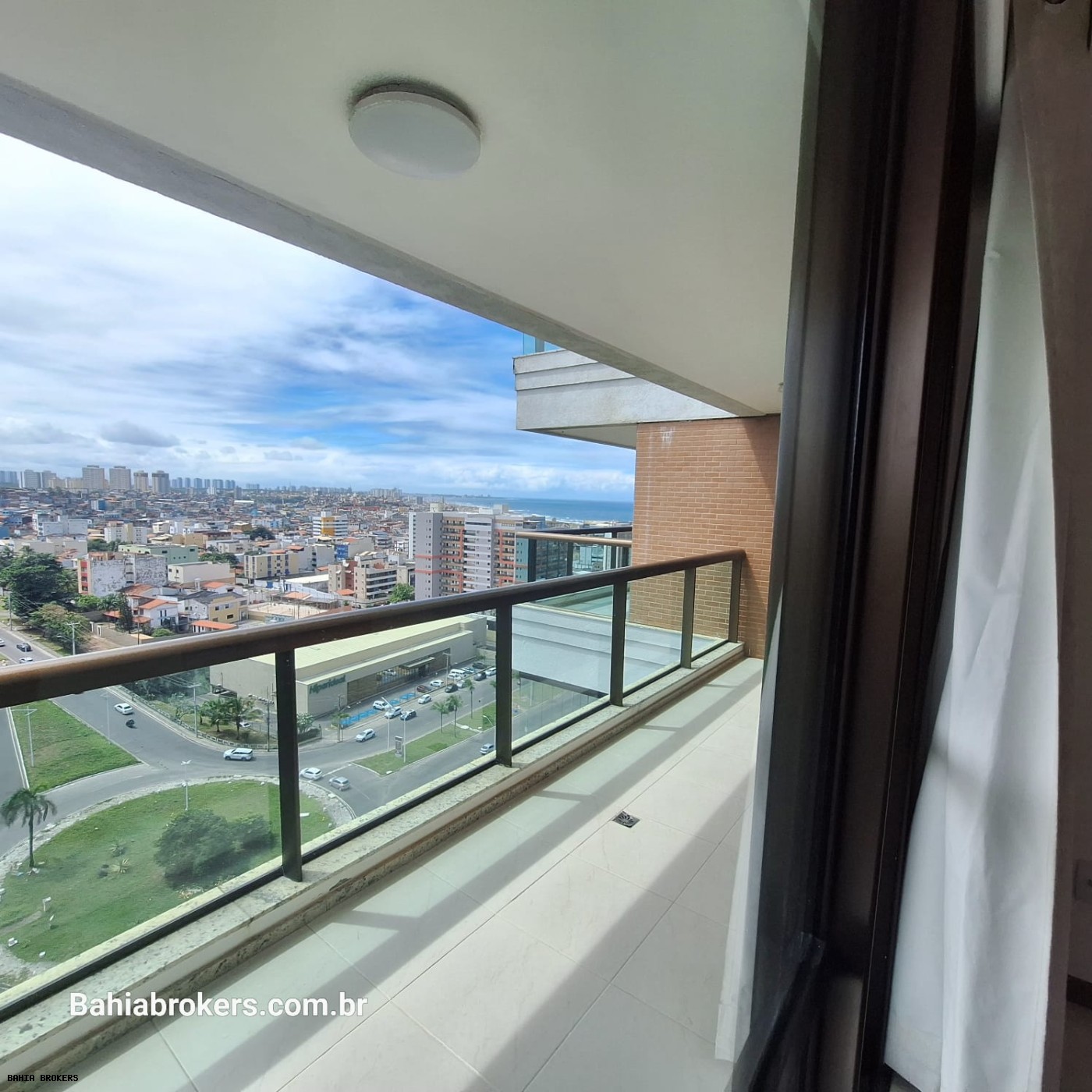 Apartamento para alugar com 2 quartos, 82m² - Foto 19