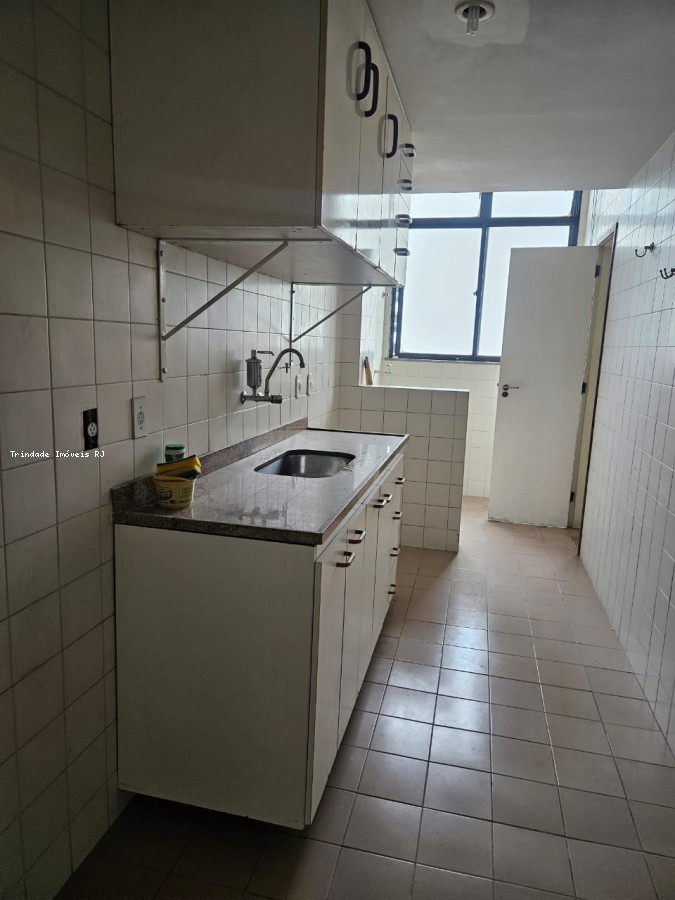 Apartamento à venda com 2 quartos, 115m² - Foto 9