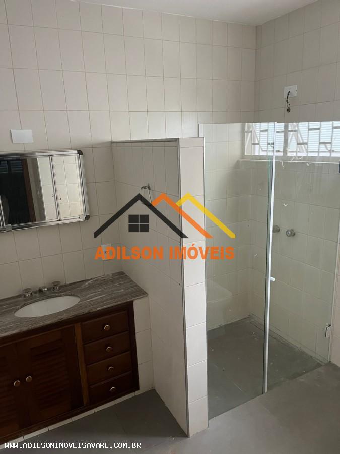 Casa à venda com 3 quartos, 168m² - Foto 11