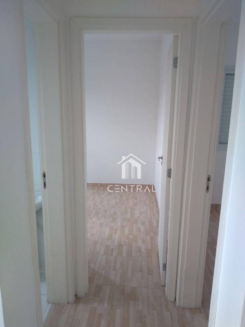 Apartamento à venda com 2 quartos, 80m² - Foto 3