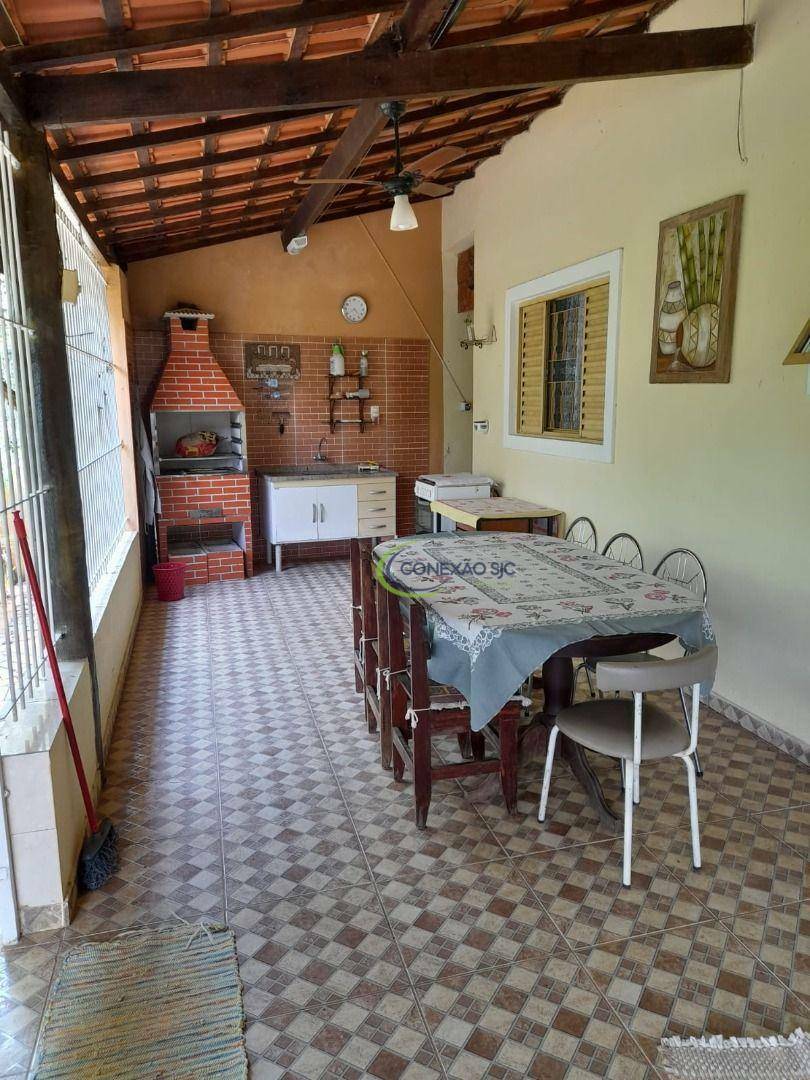 Casa à venda com 3 quartos, 165m² - Foto 5