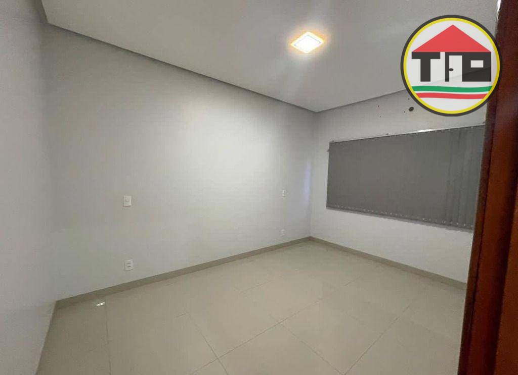 Casa de Condomínio à venda com 3 quartos, 150m² - Foto 4