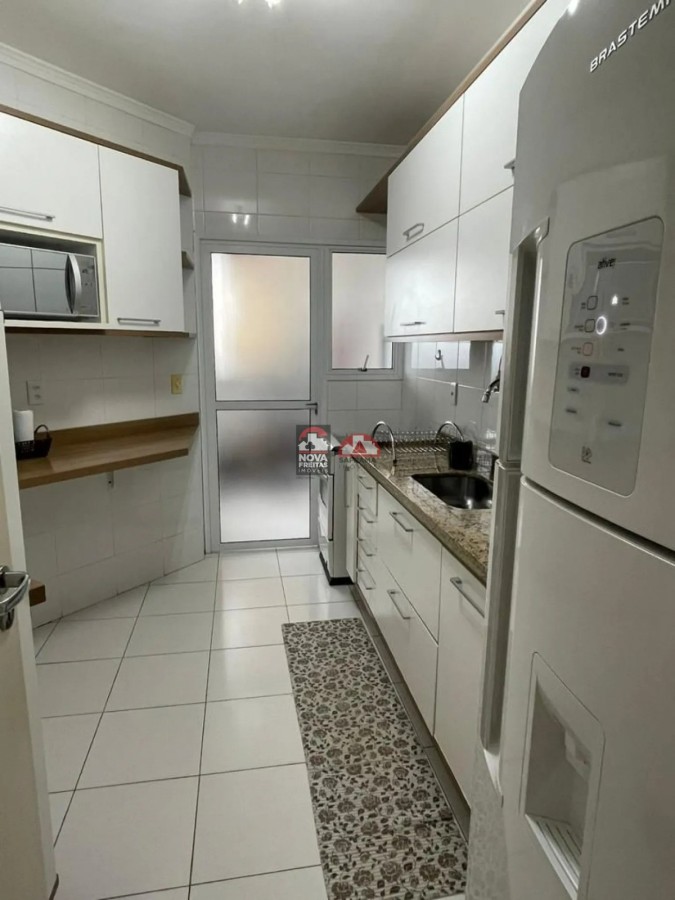 Apartamento para alugar com 3 quartos, 92m² - Foto 9