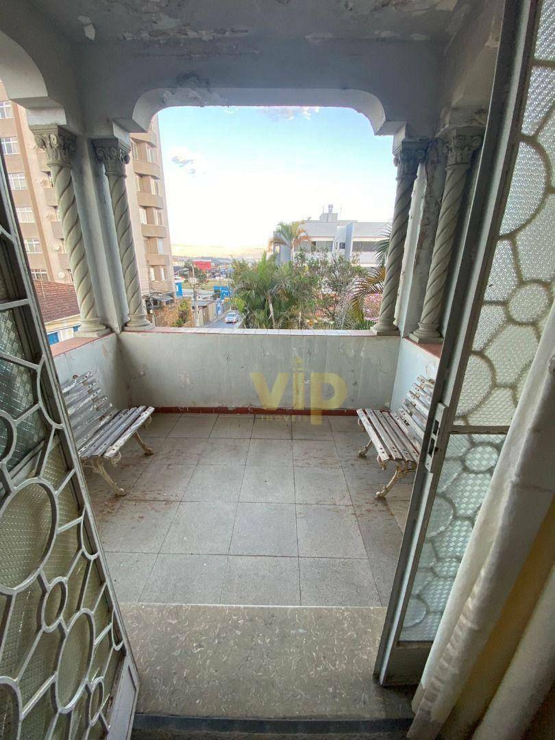 Casa à venda com 4 quartos, 592m² - Foto 16
