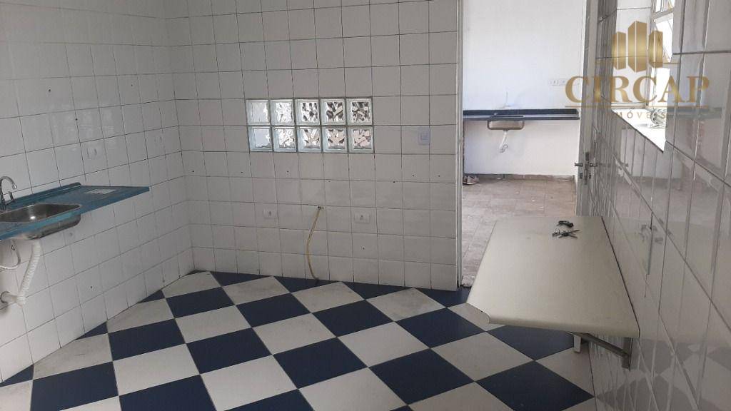 Sobrado à venda e aluguel com 3 quartos, 280m² - Foto 11