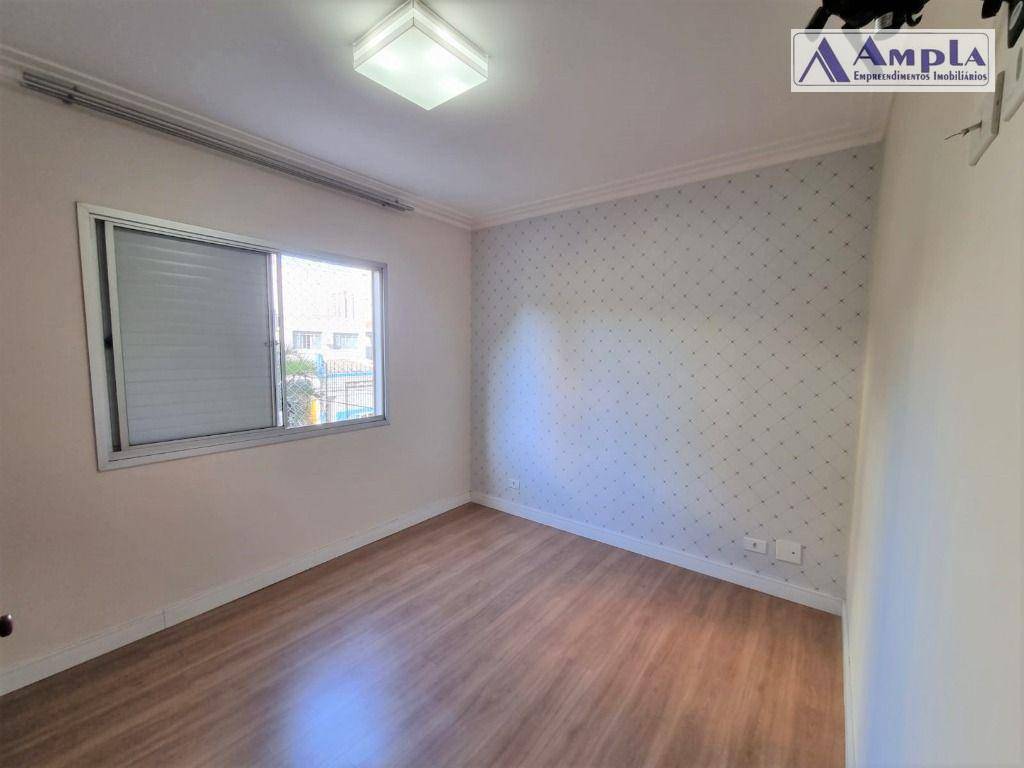 Apartamento para alugar com 2 quartos, 56m² - Foto 11