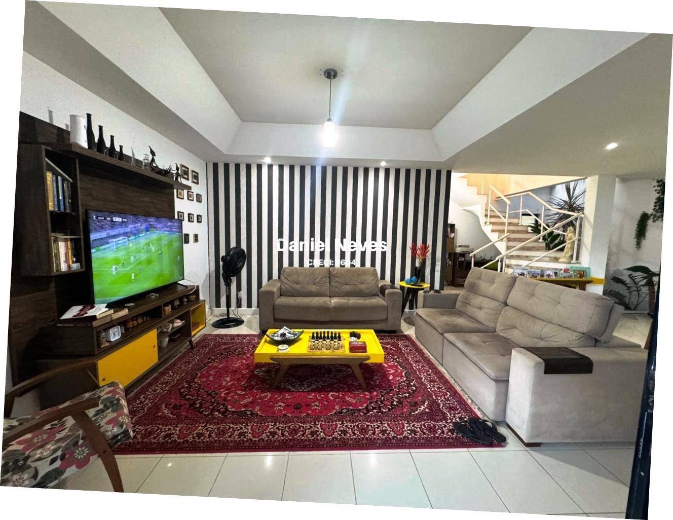 Casa à venda com 4 quartos, 480m² - Foto 4