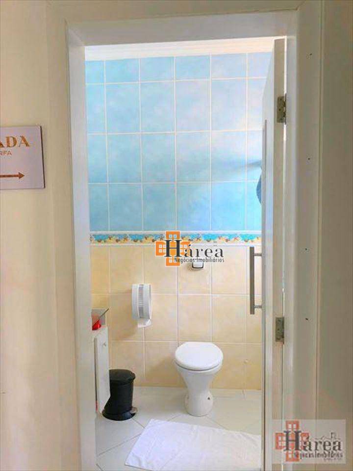 Casa para alugar com 3 quartos, 300m² - Foto 60