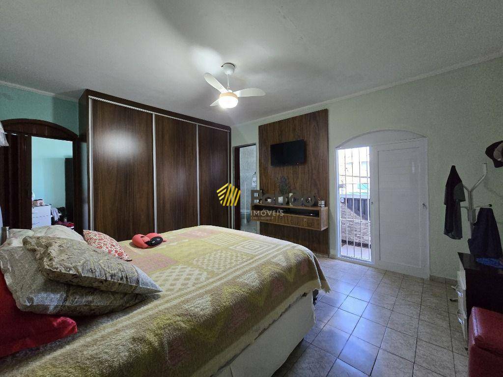 Sobrado à venda com 3 quartos, 200m² - Foto 7
