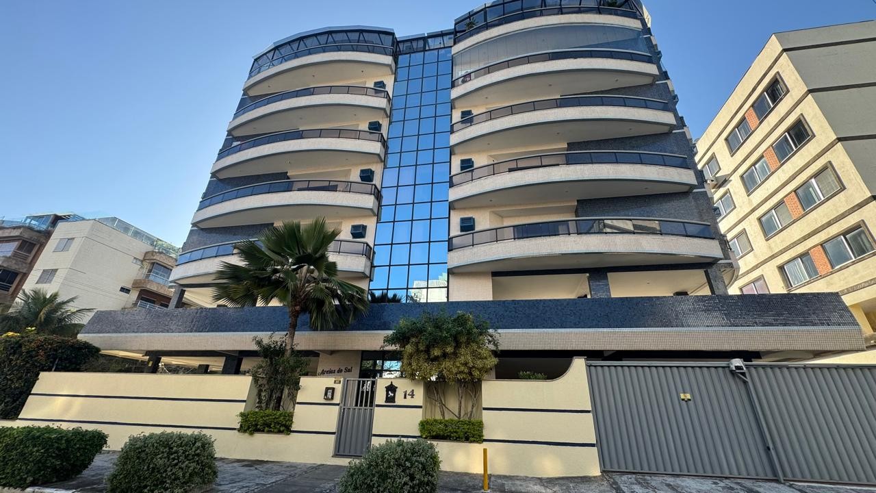 Apartamento para alugar com 3 quartos, 120m² - Foto 1