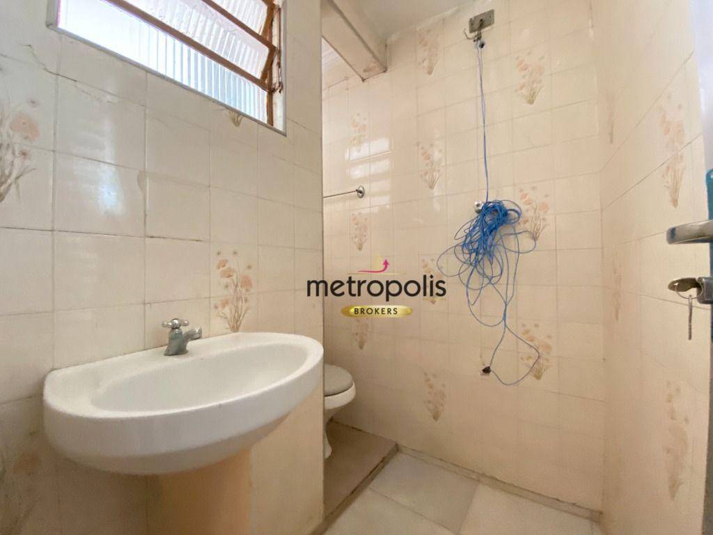 Casa para alugar com 1 quarto, 45m² - Foto 9