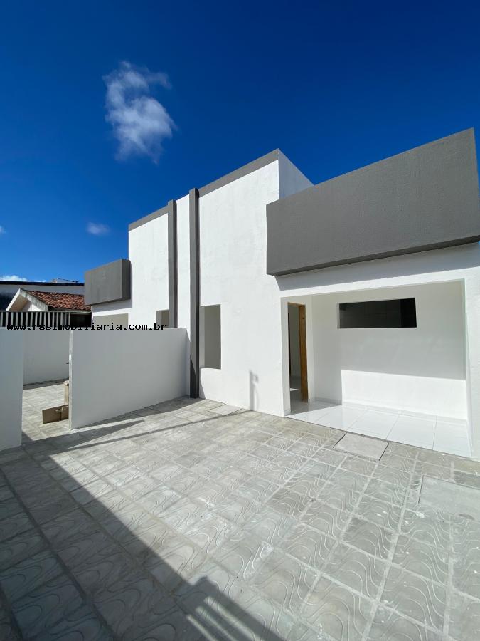 Casa à venda com 2 quartos, 56m² - Foto 1