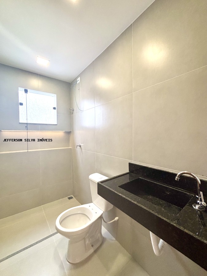 Casa à venda com 2 quartos, 70m² - Foto 20