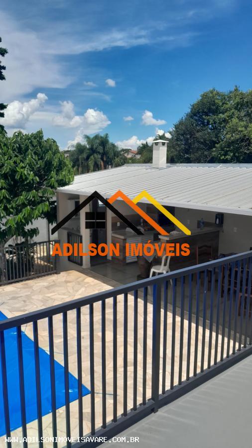 Casa à venda com 3 quartos, 180m² - Foto 3