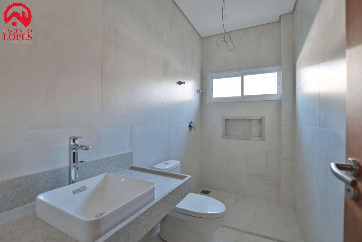 Casa de Condomínio à venda com 4 quartos, 300m² - Foto 33