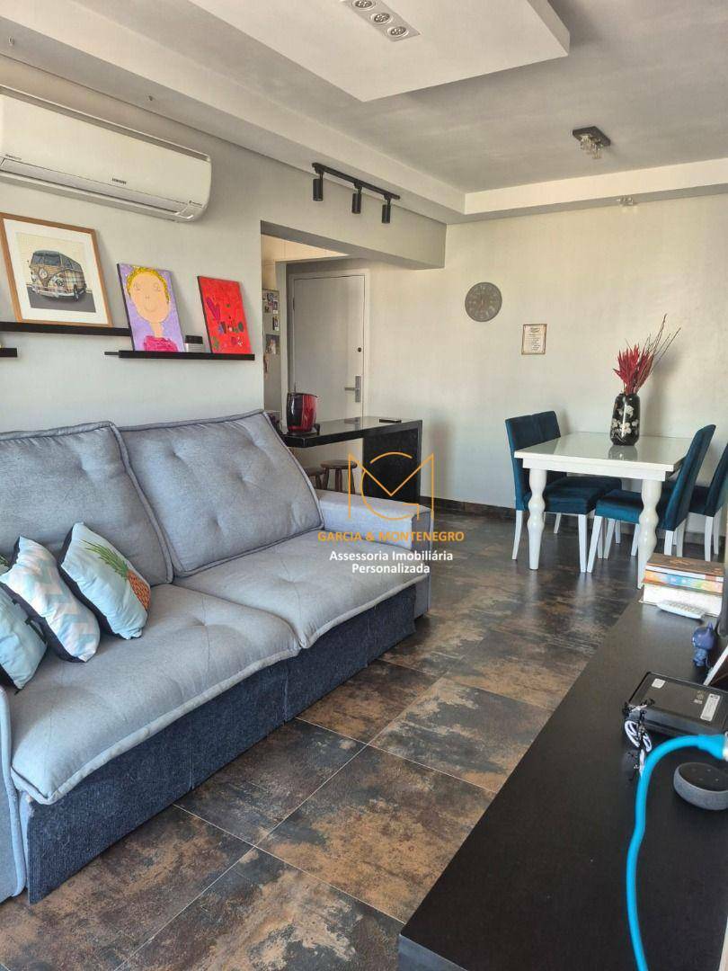 Apartamento à venda com 2 quartos, 69m² - Foto 35