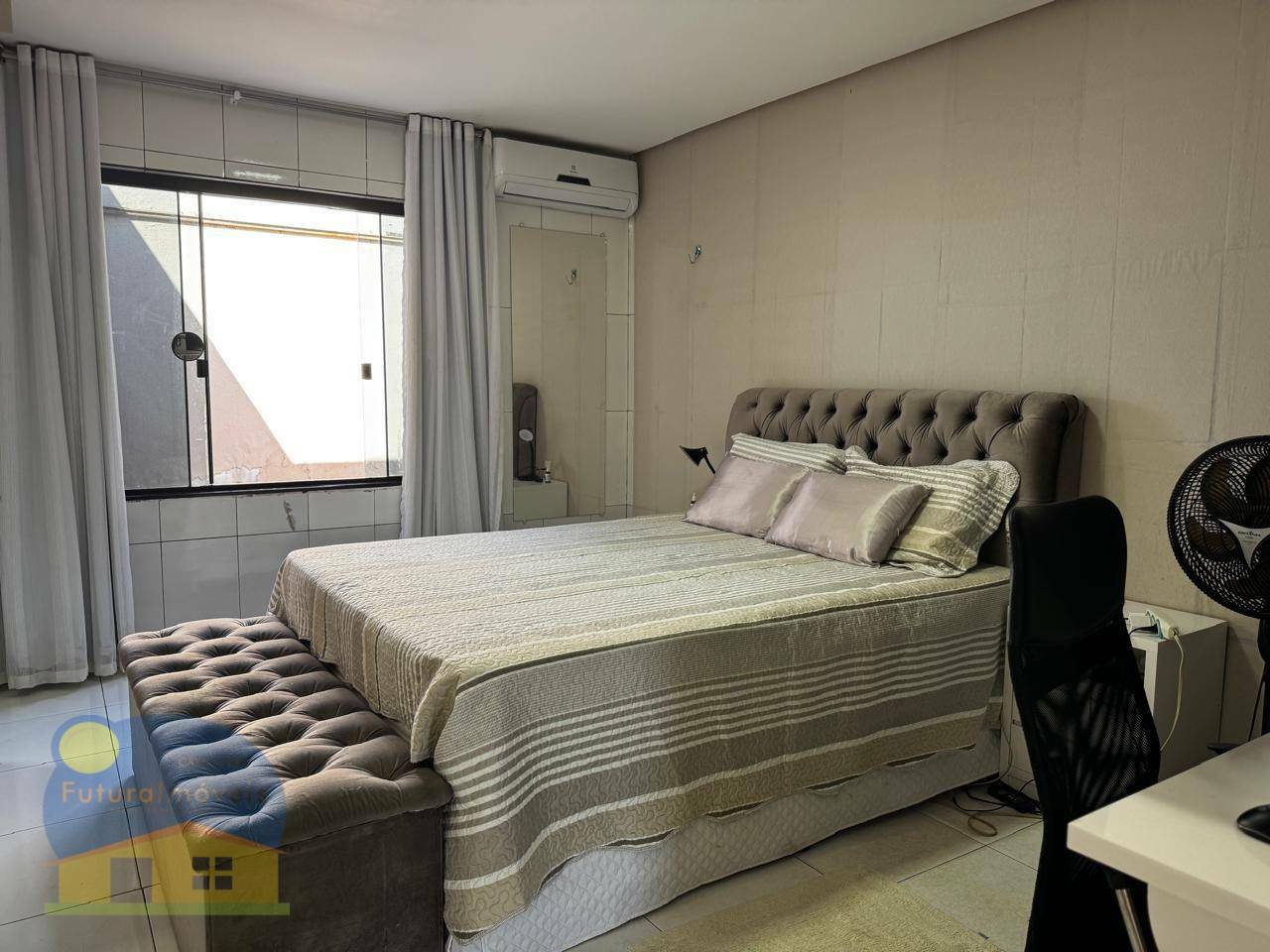 Casa à venda com 3 quartos, 120m² - Foto 2
