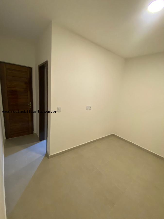 Casa à venda com 2 quartos, 56m² - Foto 8
