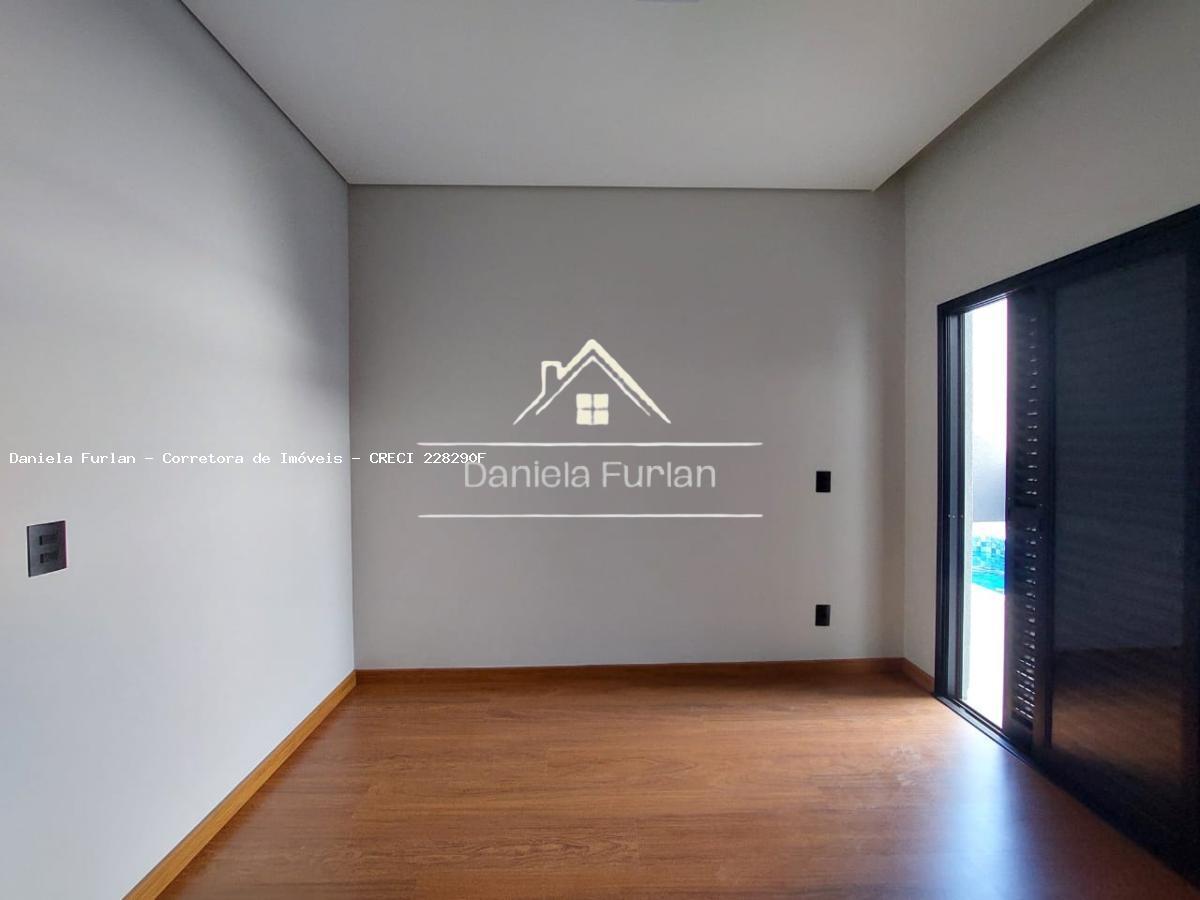 Casa de Condomínio à venda com 3 quartos, 200m² - Foto 40