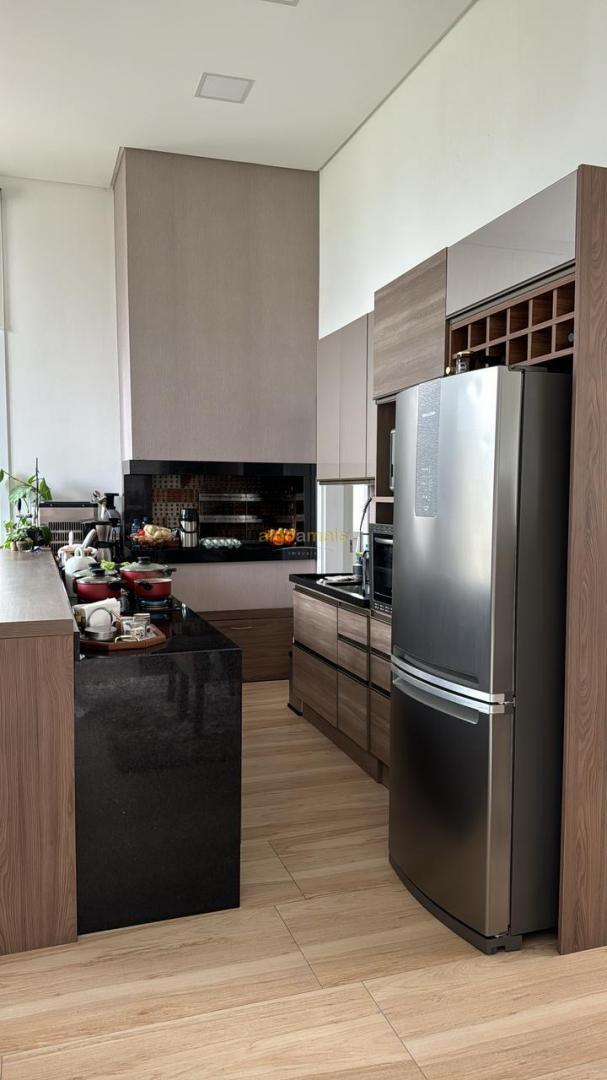 Casa de Condomínio à venda com 3 quartos, 172m² - Foto 4