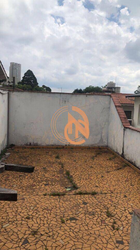Sobrado à venda e aluguel com 4 quartos, 180m² - Foto 8