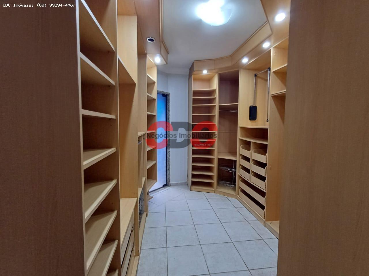 Sobrado para alugar com 5 quartos, 364m² - Foto 12