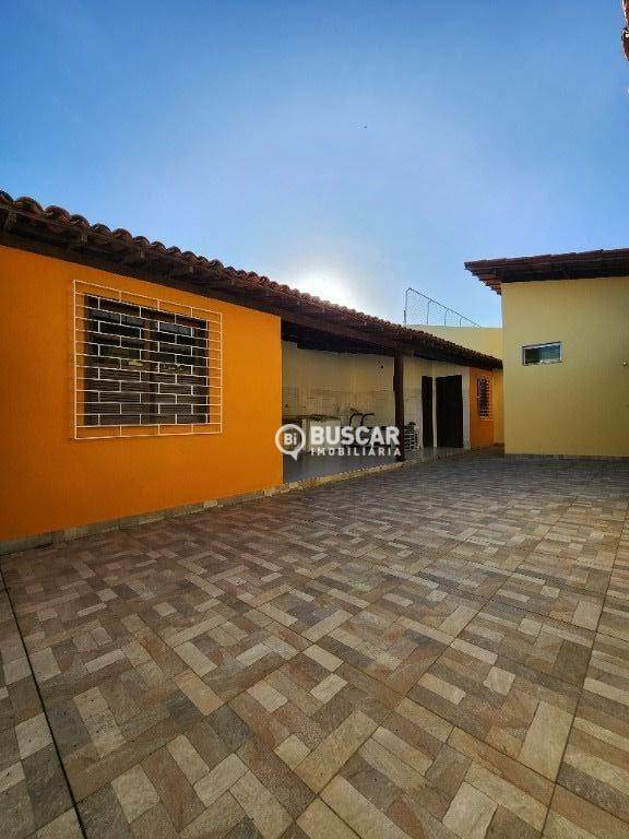 Casa à venda com 3 quartos, 400m² - Foto 14