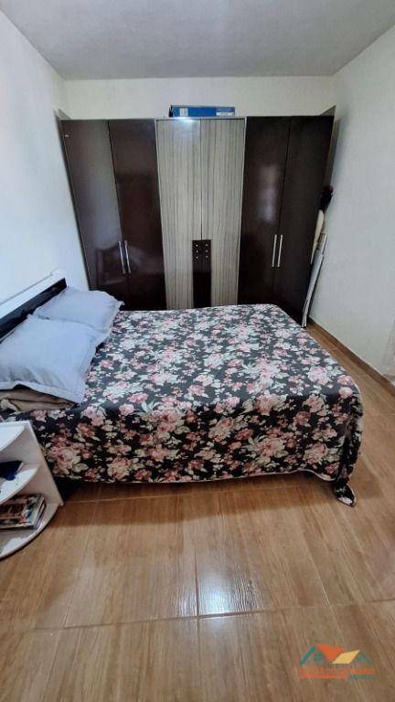 Casa à venda com 3 quartos, 250m² - Foto 15