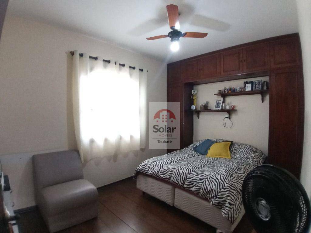 Casa para alugar com 5 quartos, 400m² - Foto 17