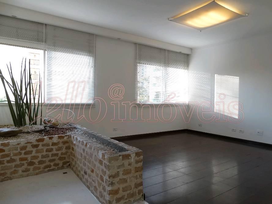 Apartamento para alugar com 3 quartos, 118m² - Foto 2