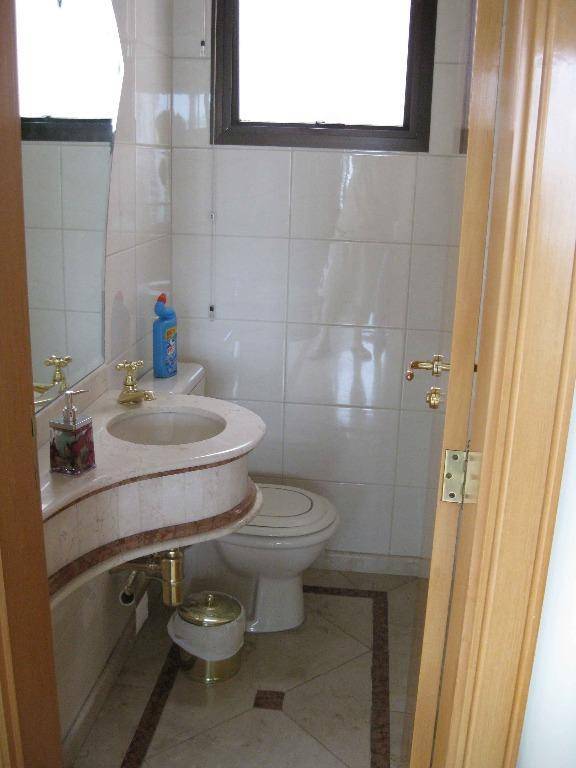 Cobertura à venda e aluguel com 3 quartos, 250m² - Foto 17