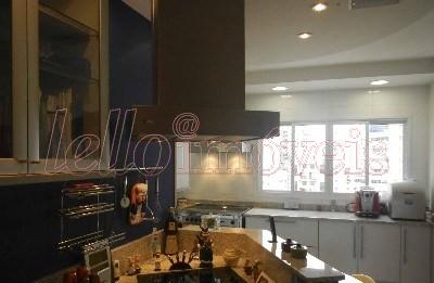 Apartamento para alugar com 4 quartos, 250m² - Foto 9