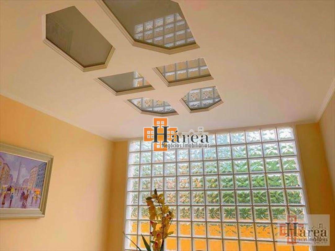 Casa para alugar com 3 quartos, 300m² - Foto 23