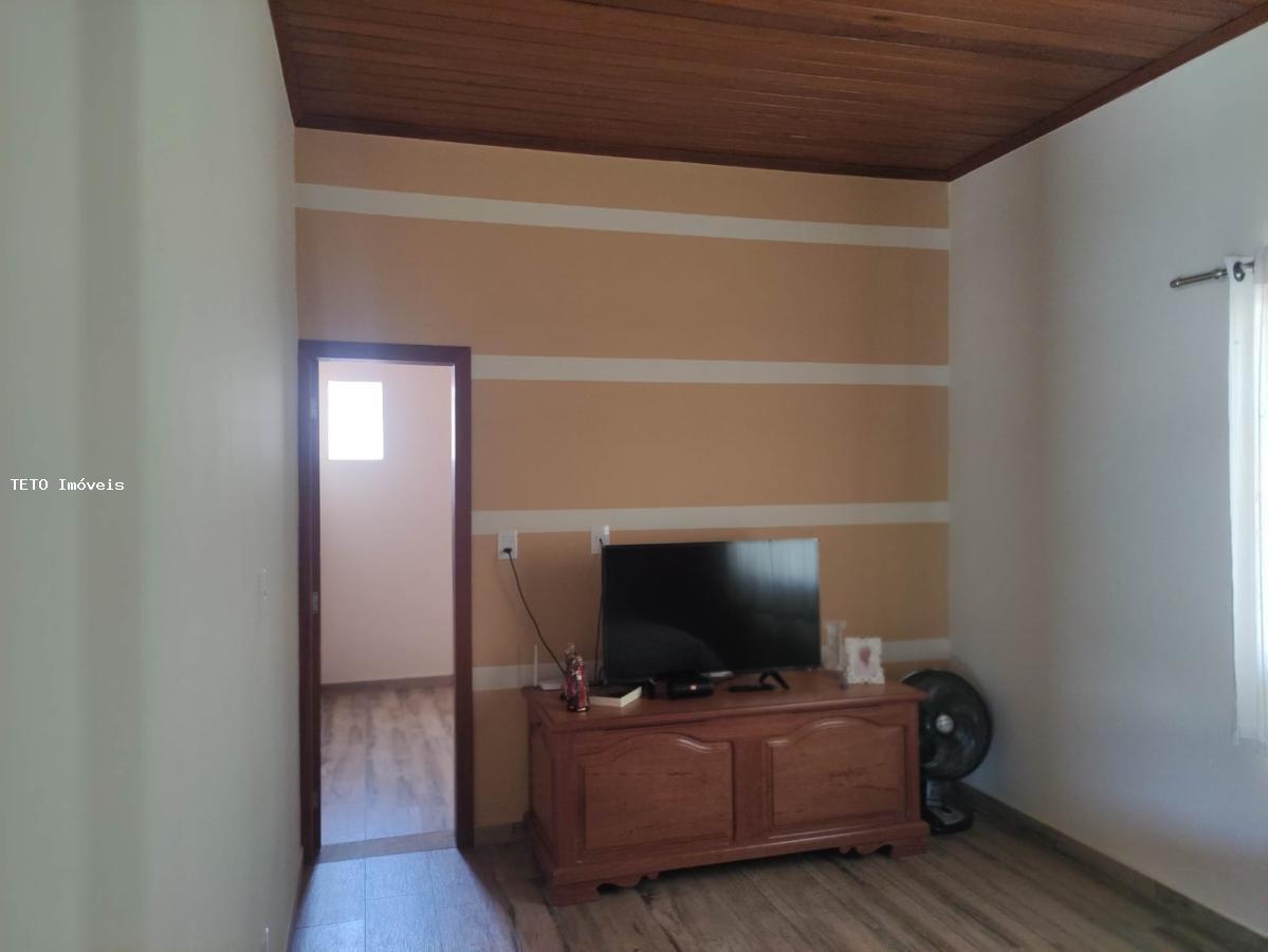 Sítio à venda com 3 quartos, 1500m² - Foto 20