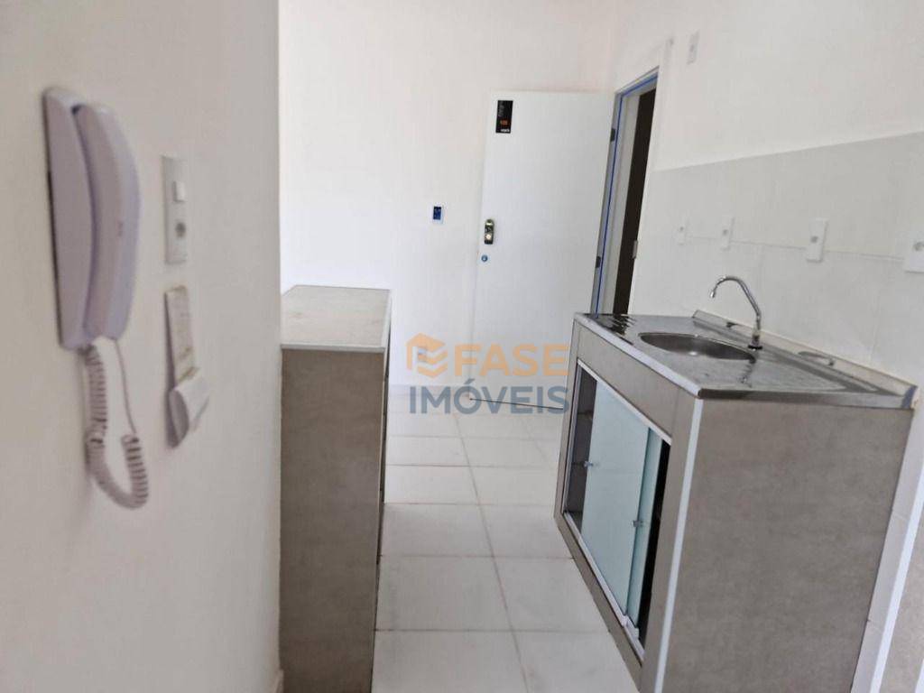 Apartamento à venda com 2 quartos, 51m² - Foto 7